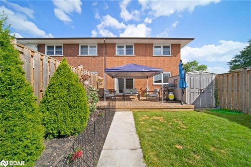 2-2027 Bluefields Dr, Burlington, ON, L7P1J9 | Card Image