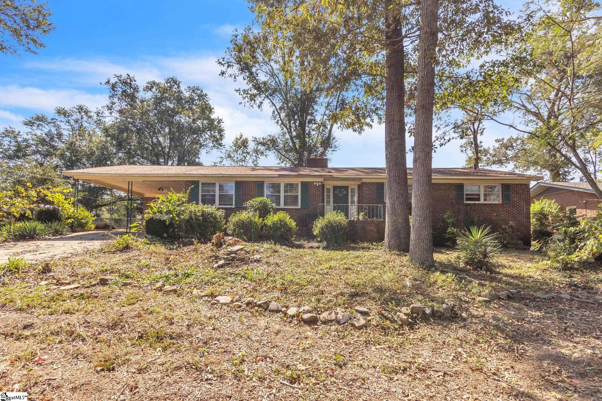 Melbourne Ln, Greenville, SC 29615