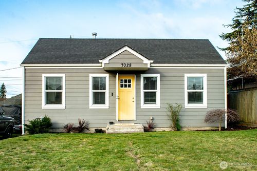 7028 Fawcett Ave, Tacoma, WA, 98408-6125 | Card Image