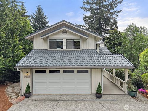 6162 144th Pl Se, Bellevue, WA, 98006-4327 | Card Image