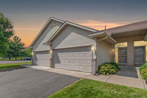 940 14th Ln Se, Cambridge, MN, 55008-1784 | Card Image