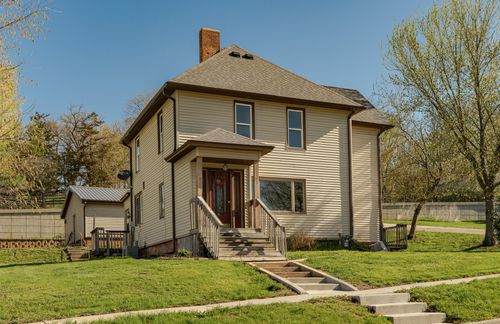 113 Valley St Ne, Preston, MN, 55965-1131 | Card Image