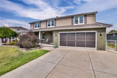 92 N Prince Dr, Depew, NY, 14043-4750 | Card Image