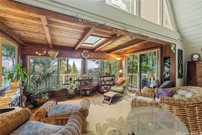 Living area facing ocean | Image 5