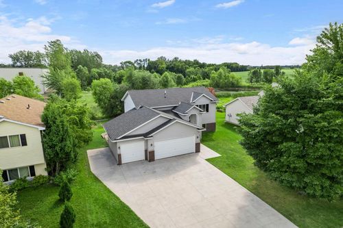 815 Mallard Ave, Winsted, MN, 55395-6573 | Card Image