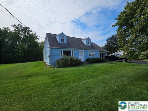 6950 Kernsville Rd, Orefield, PA, 18069-2805 | Card Image