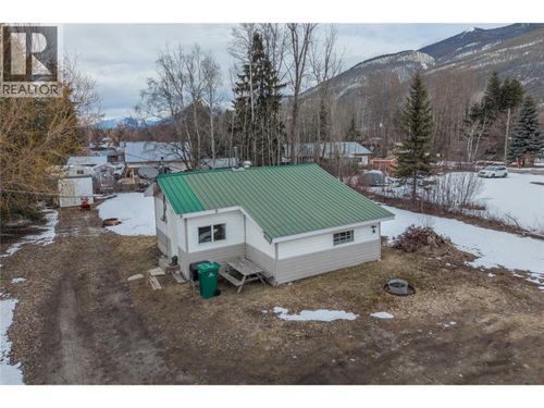 876 Canyon Creek Rd, Golden, BC, V0A1H2 | Card Image