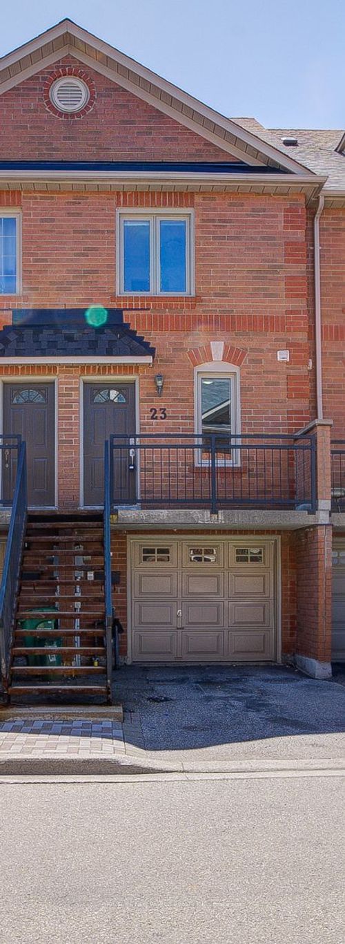 23-3895 Doug Leavens Blvd, Mississauga, ON, L5N7G1 | Card Image