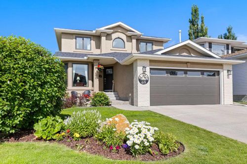 69 Gleneagles Close, Cochrane, AB, T4C1N8 | Card Image