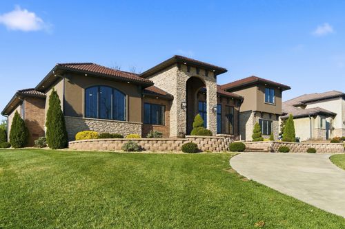 5894 S Castlebay Dr, Springfield, MO, 65809-4636 | Card Image