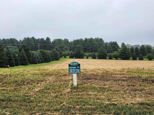 L124 Blue Victoria Dr, Sun Prairie, WI, 53590 | Card Image