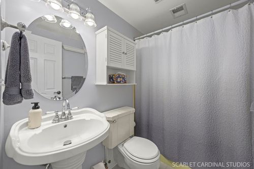 865 Magnolia Cir, Lombard, IL, 60148-3650 | Card Image