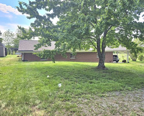 1833 New Hope Rd, Cadiz, KY, 42211-9257 | Card Image