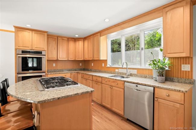 30 Sinawoy Rd, House other with 3 bedrooms, 3 bathrooms and null parking in Cos Cob CT | Image 10