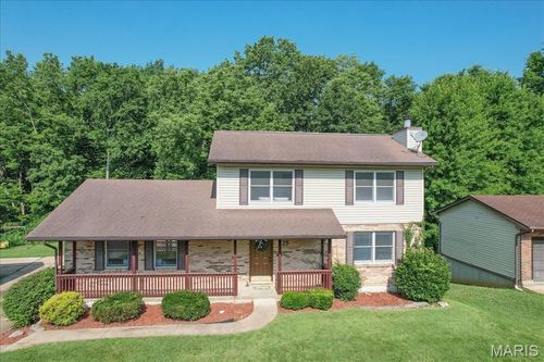 25 Whispering Oaks Dr, Washington, MO, 63090-5339 | Card Image