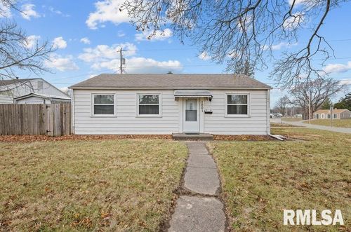 1001 41st Street, Moline, IL, 61265 | Card Image