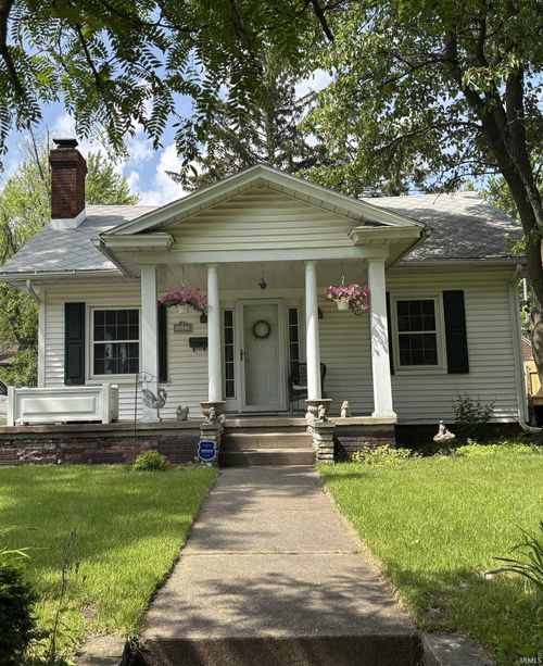1621 Mckinley Ave, South Bend, IN, 46617-2636 | Card Image
