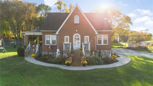 431 Huntingdon Rd, Yukon, PA, 15698-9819 | Card Image