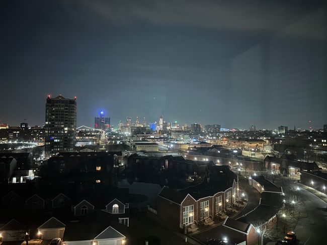Seller Photo: The Bright Lights of Detroit! | Image 52