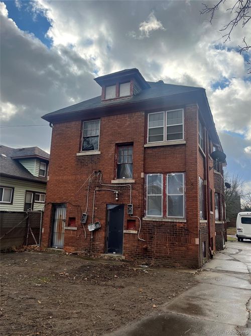 8660 Beechdale Street, Detroit, MI, 48204 | Card Image