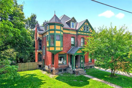 1500 3rd Ave, New Brighton, PA, 15066-2204 | Card Image