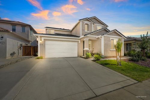 5017 Marshmallow Dr, Roseville, CA, 95747-7091 | Card Image