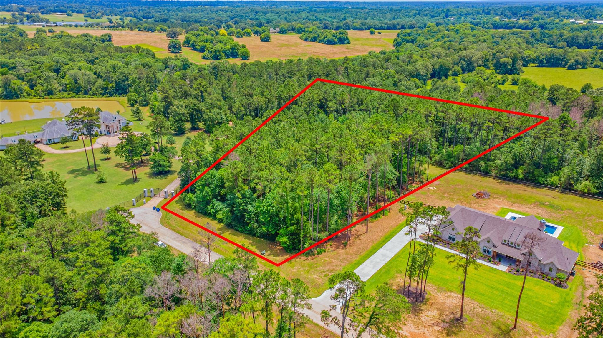 Land in Montgomery 5