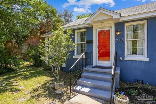 2005 N Baylen St, Pensacola, FL, 32501-2122 | Card Image