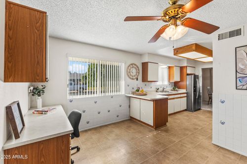 9202 N 107th Ave, Sun City, AZ, 85351-4604 | Card Image
