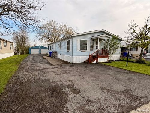 1009 Ridgewood Dr, Lockport, NY, 14094-6380 | Card Image