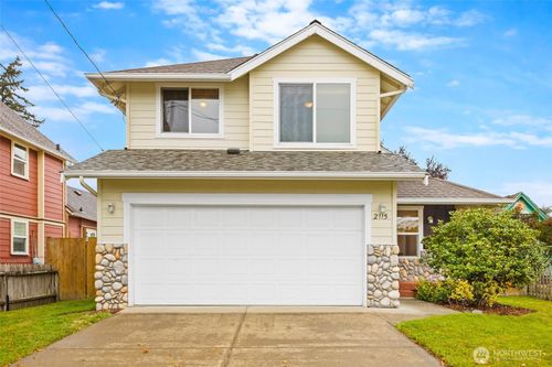 2115 I St, Bellingham, WA, 98225-3319 | Card Image