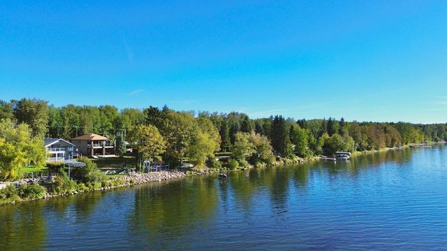 27 Lakeshore Dr, House other with 4 bedrooms, 2 bathrooms and 5 parking in Sundance Beach AB | Image 46