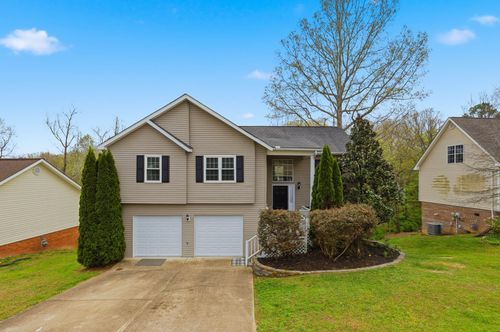 6708 White Tail Dr, Ooltewah, TN, 37363-6826 | Card Image