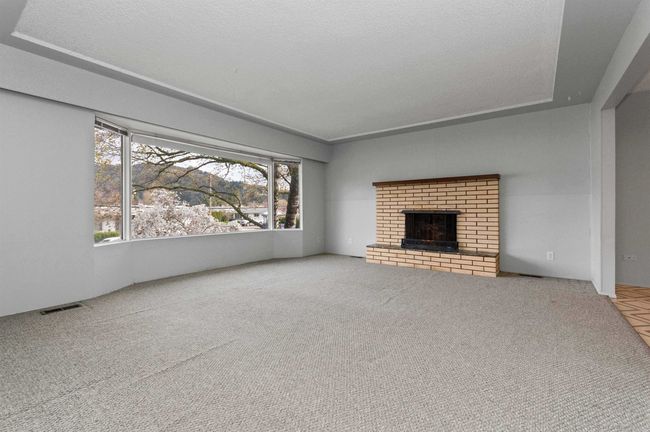 7230 Elm Rd, House other with 4 bedrooms, 3 bathrooms and 5 parking in Agassiz BC | Image 5