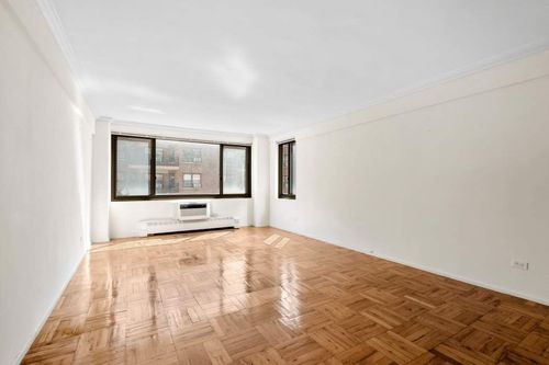 e9g-425 E 63rd St, New York, NY, 10065-8076 | Card Image