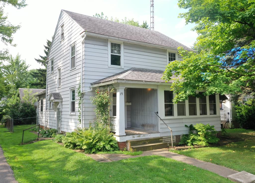 Gibson Ave, Mansfield, OH 44907