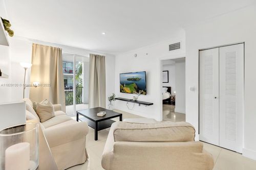 apt-1610-17100 Bay Rd, Sunny Isles Beach, FL, 33160-3459 | Card Image