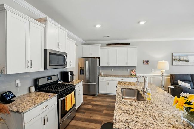 1066 Chicory Trce, Townhouse with 3 bedrooms, 3 bathrooms and null parking in Lake Wylie SC | Image 14