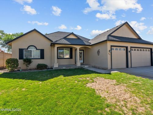 337 Bens Way, Fernley, NV, 89408-5667 | Card Image