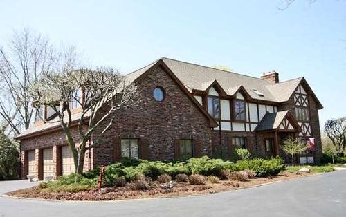 23 Overbrook Rd, South Barrington, IL, 60010-9568 | Card Image