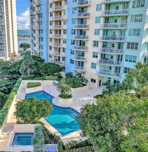 apt-703-2475 Brickell Ave, Miami, FL, 33129-2479 | Card Image