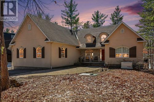 4136 Armitage Avenue, Ottawa, ON, K0A1T0 | Card Image