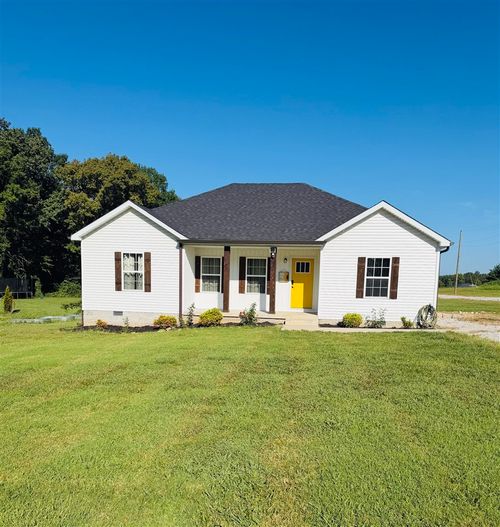 105 Hunters Cir, Russellville, KY, 42276-9376 | Card Image
