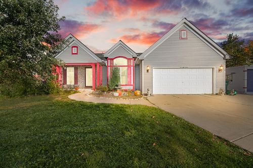 14410968 Fond Du Lac Ave, Germantown, WI, 53022-4336 | Card Image