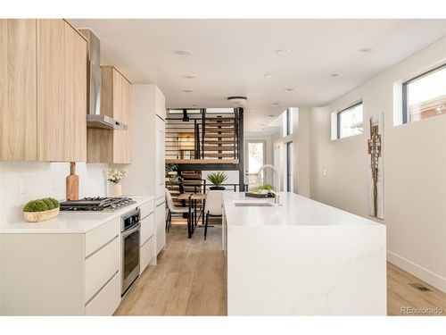 3416 Lawrence St, Denver, CO, 80205-2426 | Card Image