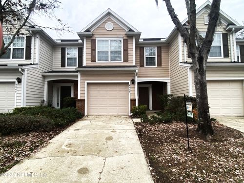 4838 Parkhurst Pl, Jacksonville, FL, 32256-6046 | Card Image