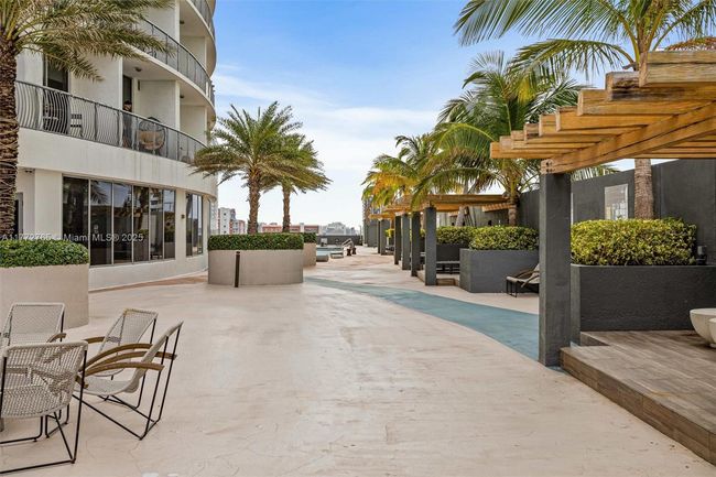 APT-4506 - 1750 N Bayshore Dr, Condo with 1 bedrooms, 1 bathrooms and null parking in Miami FL | Image 10
