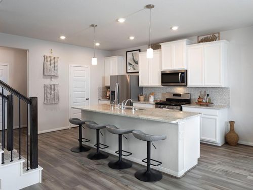 2205 Bay Breeze Dr, Kemah, TX, 77565-4105 | Card Image