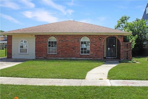 7432 Dartmoor Dr, New Orleans, LA, 70127-1532 | Card Image