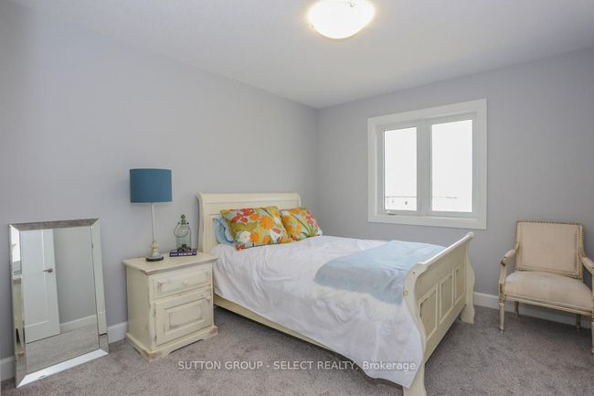 2 - 499 Sophia Cres, Condo with 3 bedrooms, 4 bathrooms and 1 parking in London ON | Image 17